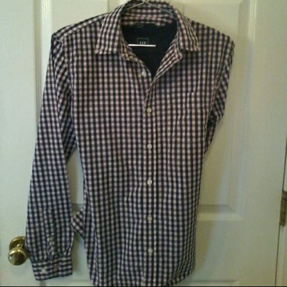 GAP Tops - Gap pink and navy checked shirt.